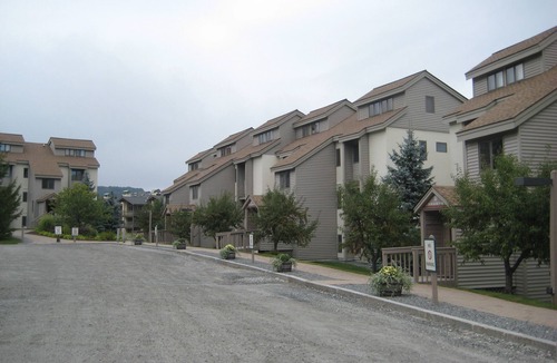 Stratton Mountain Condo | STRATTON MOUNTAIN SKI IN/OUT Tamarack lift