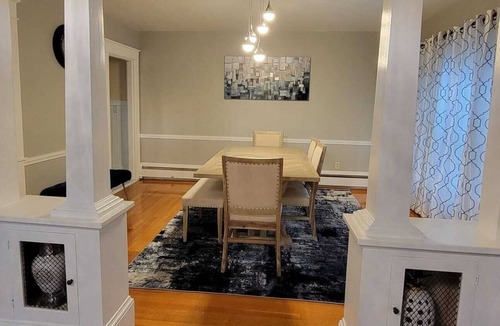 Manchester House | Stunning 4 season private home