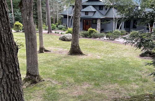 Alton House | Stunning 5 BR Lakefront Home with Private Gym & Boat House