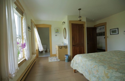 Colrain Other | Stunning views on 545 acres at end of dirt road