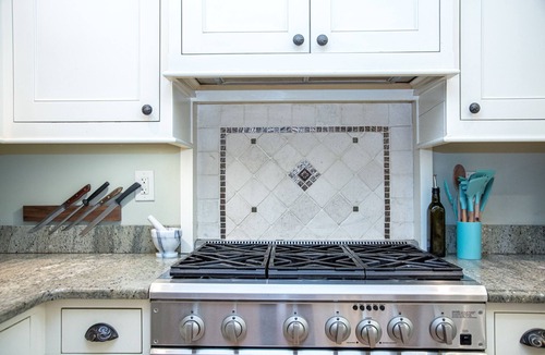 Warren House | Stunning Warren Village Home