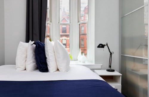 Back Bay Apartment | Stylish Studio on Newbury St #3