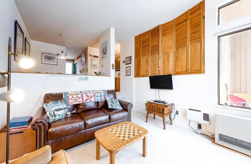 Waitsfield Apartment | Sugar Run 24