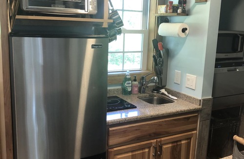 Waitsfield Cabin | Sugarbush Resort Tiny House/Cabin on 3.2 Acres at the base of Mount Ellen