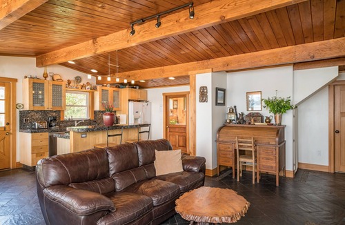 Lopez Island House | Summer, whales. Fruit, Berries and tons of salmon and crab to eat and catch!
