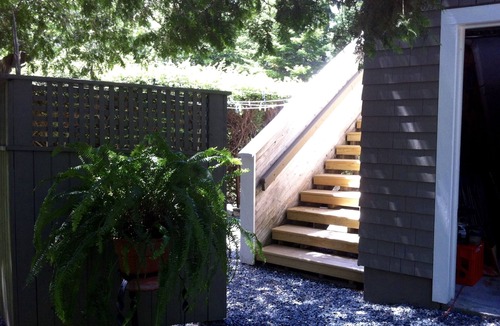 Town Hill Apartment | Sunny , cozy 1-bedroom, wooded, private, central Island location, close to ocean