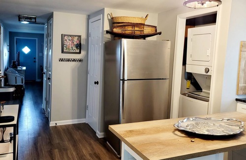 Colonial Beach Cottage | Sunset Views, Grilling, Short Walk to The Beach ~ Located on the Point