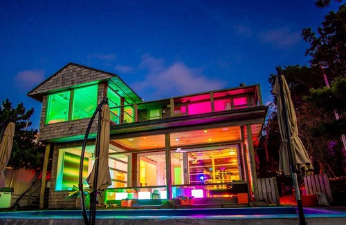 Fire Island Pines House | Sunsets on the Bay: Luxe 6-BR in Best Pines Location