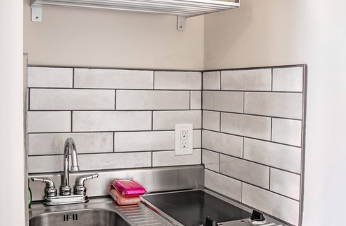 Hampton Hotel | Sweet third floor oceanfront w/kitchenette!
