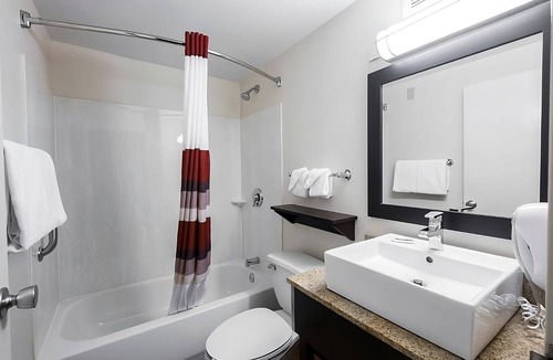 Woburn Hotel | Take An Amazing Vacation! Pet-Friendly Property, Near Liberty Ride Trolley Tour!