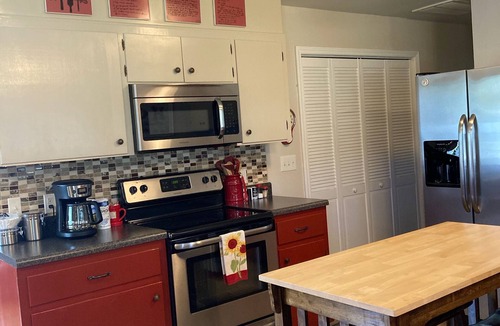 Robbinsville House | Tallulah House - A remodeled home place now available for short time rental.