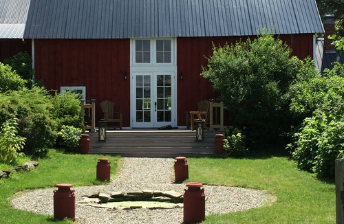 Reading House | The BARN at Reading Farms Estate