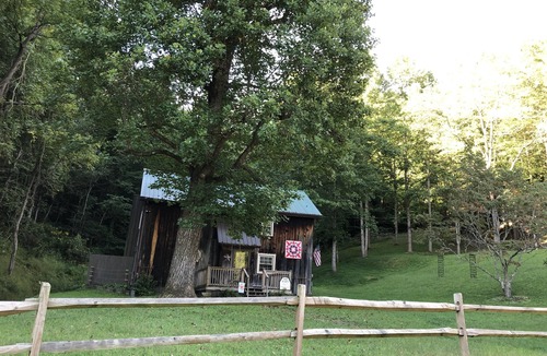Spring Hill House | The Barn built in 1874