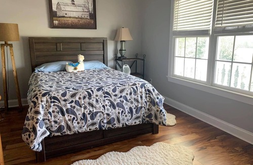 Parkton Bed & Breakfast | The Barn Room Queen Bed with Shared Bathroom on 30-acre farm with 1-acre pond