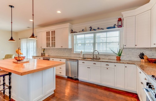 Avon House | The Bay Head House for Holidays, Reunions, Intimate Weddings 9 BR/6 BA!