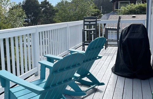 Agate Beach House | The Blue Diamond Beach Home