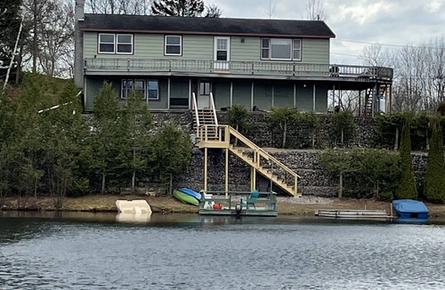 Star Lake House | The Eagles Nest Lake House