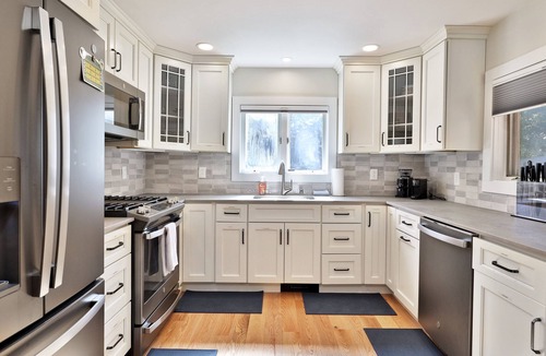 Hydeville House | The Family Retreat At Bomoseen 4 Bedroom Home