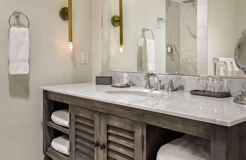 Bedford Hotel | The Grand at Bedford Village Inn