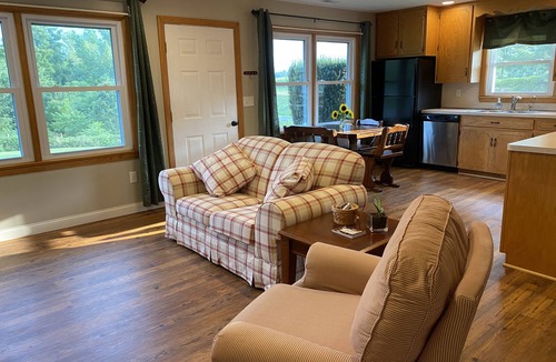 Dayton Apartment | The Hinton House: Quaint 1 BD in the country!