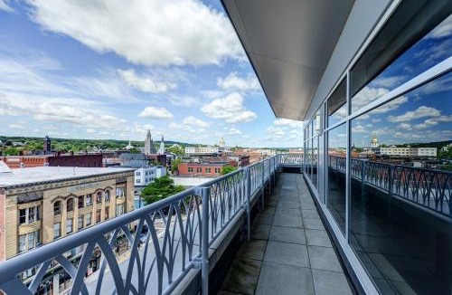 Concord Hotel | The Hotel Concord