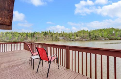 Moneta House | The Inner Banks