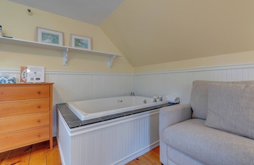 Freeport Bed & Breakfast | The James Place Inn B&B