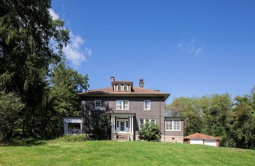 Redstar House | The Manor at Glen Jean Meadows