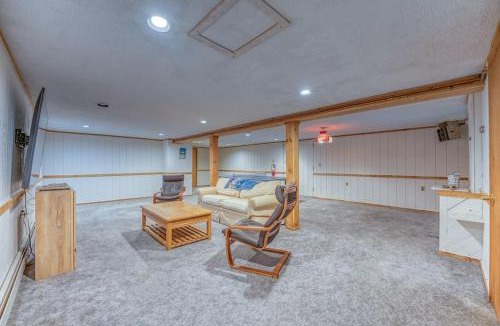 North Woodstock House | The Monk's Cottage-White Mountains, Pet Friendly