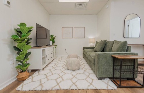 Martinsburg Apartment | The Neat Nest- 1 bedroom apartment