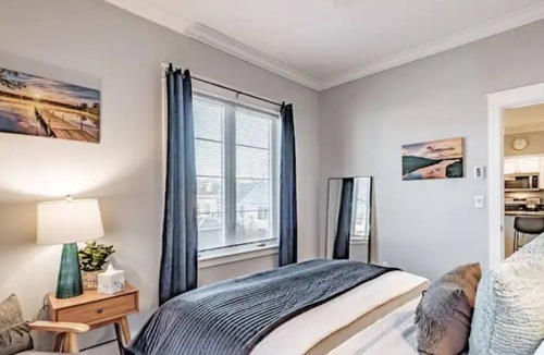 Bridgton Apartment | "The Nest" 2-Bedroom Flat in downtown Bridgton