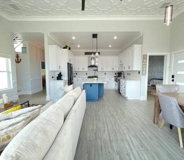 Pirates Beach West House | The Ocean Pearl Galveston
