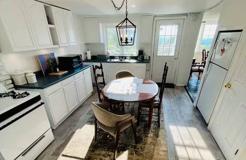 Town of Conesville House | The Parsonage @ Preston - Potter Hollow, 15 min to Windham, 35 min to Hudson