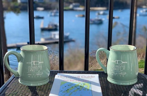 Mid-Coast and Islands Condo | The perfect seaside retreat overlooking scenic Mackerel Cove on Bailey Island