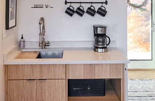 Moab South Valley House | The Petroglyph House
