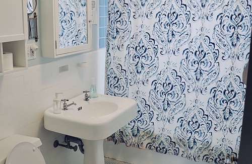 Oak Square Bed & Breakfast | The Pistachio Room at TPH - Boston