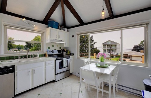 Stevensville House | The Private Pool is OPEN with Bay Views & Steps from The Kentmorr Beach Bar and Grill