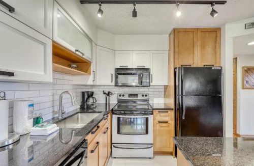 North Troy Apartment | The Queens Slopeside Hideaway