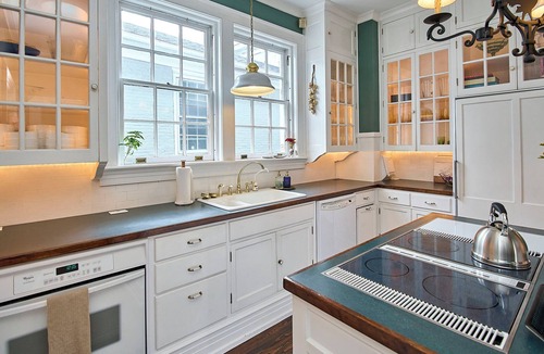 Charleston House | The Ruffner: Where History Meets Hospitality