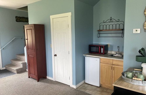 Lyndon Hotel | The Wildflower Inn