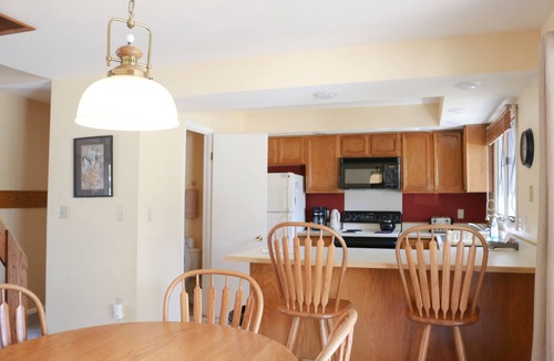 Chautauqua Condo | This is a timeshare condominium complex located on the northern end of Chautauqua Institution at 20 Elm Lane.
