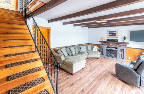 Littleton House | This newly renovated lake house is the perfect year-round getaway.