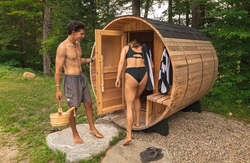 Chester Apartment | This tiny house is a 1 bedroom(s), 1 bathrooms, located in Chester, VT.