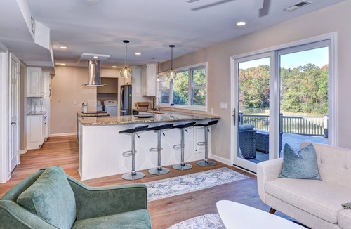 Central Newport News House | Tidal Creek Retreat Near CNU and Jefferson Labs