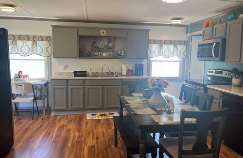 Hot Springs Apartment | Times of Refreshing in the beauty of the Alleghany Mountains awaits you!