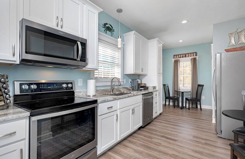 Deltaville House | Tiny 2 Bedroom House in Deltaville