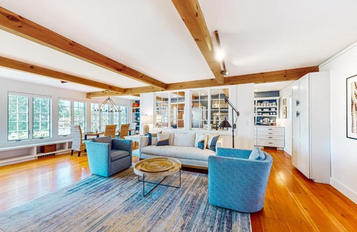Wiscasset House | Topgallant