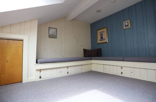 Waterville Valley Condo | Townhouse Suite at Inns of Waterville Valley- Close to Town Square (309)