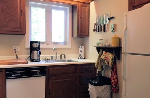 Bromley Mountain Condo | Trailside 3-Level Townhouse in the Birches