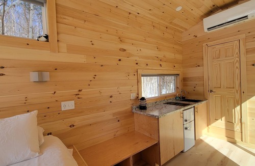 Dorchester Apartment | Trailside Stays- Tiny House in the Woods-Chickadee
